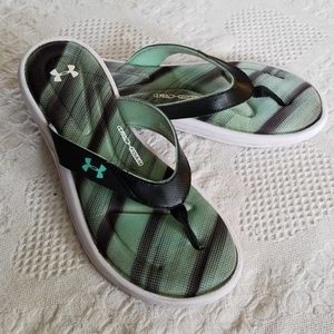Under Armour Brand flip flops